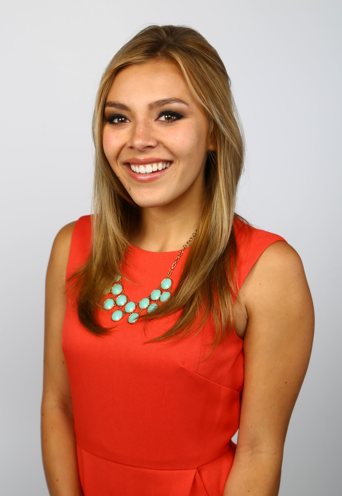 KVOA weekend news anchor promoted to weekday mornings